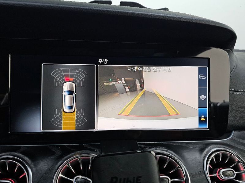 2019 Mercedes-Benz E-Class E220d Coupe photo 18