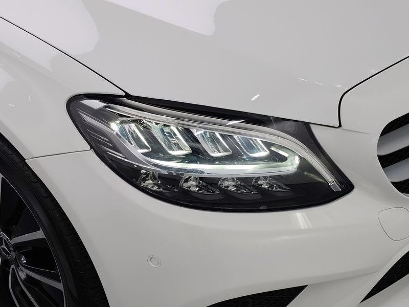 2020 Mercedes-Benz C-Class C200 photo 23