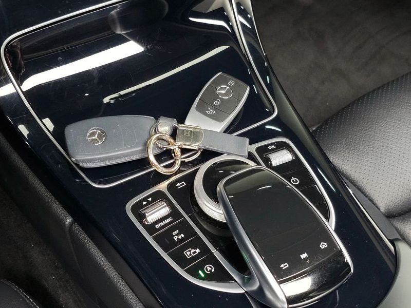 2020 Mercedes-Benz C-Class C200 photo 28