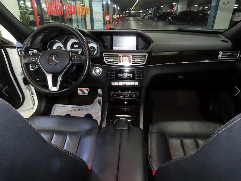 2014 Mercedes-Benz E-Class E220 Bluetec Avantgarde photo 10