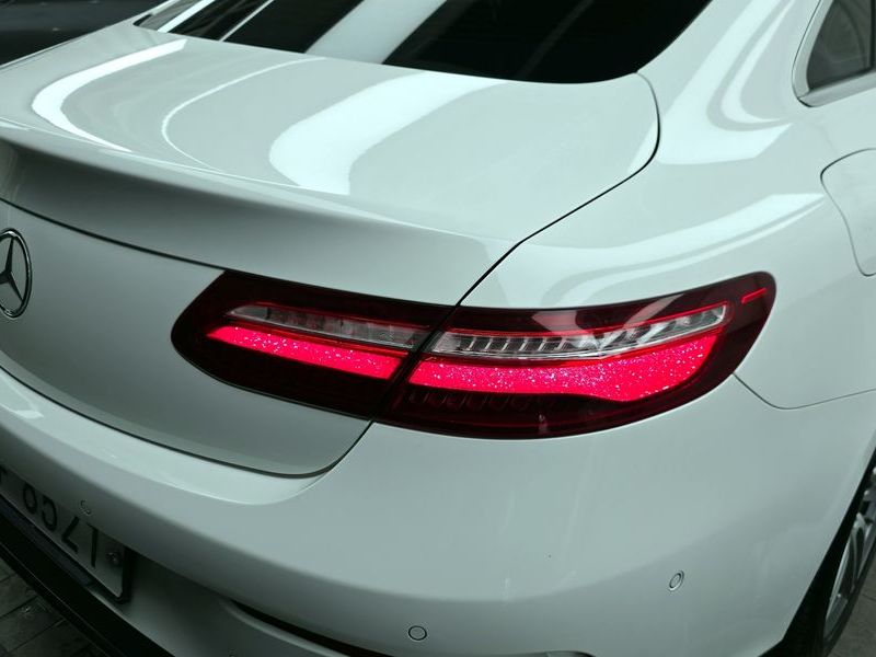 2017 Mercedes-Benz E-Class E220d Coupe photo 23