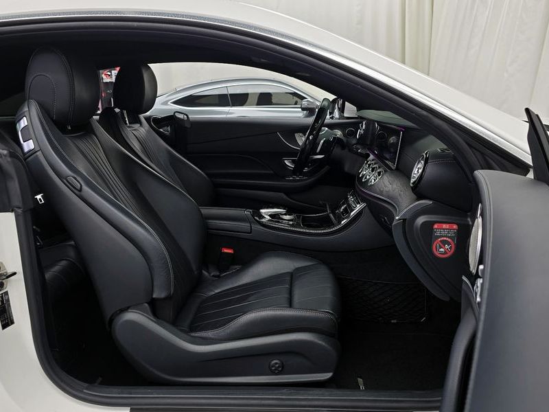 2017 Mercedes-Benz E-Class E220d Coupe photo 26