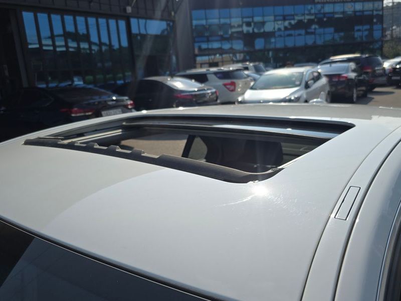 2013 Mercedes-Benz E-Class E220 CDI Avantgarde photo 19