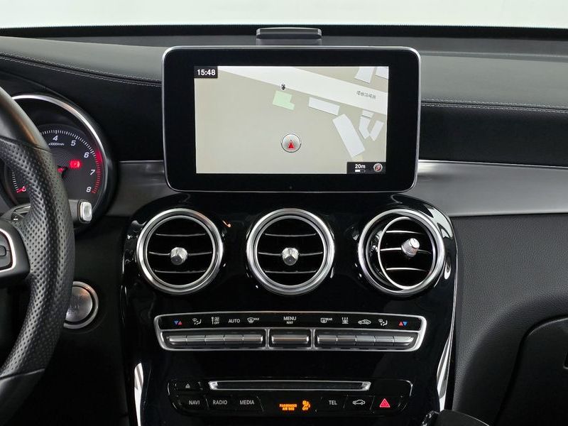 2019 Mercedes-Benz C-Class GLC350e 4MATIC Premium photo 12