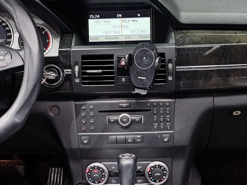 2012 Mercedes-Benz GLK-Class GLK220 CDI BlueEFFICIENCY photo 14