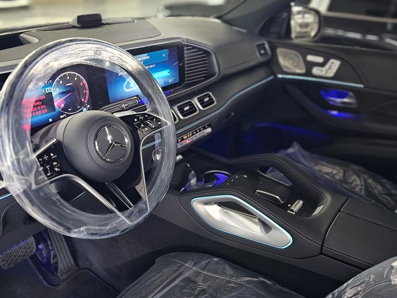 2026 Mercedes-Benz E-Class GLE450 4MATIC AMG Line photo 7