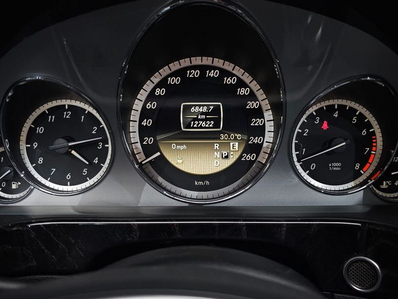 2012 Mercedes-Benz E-Class E350 4MATIC Avantgarde photo 8