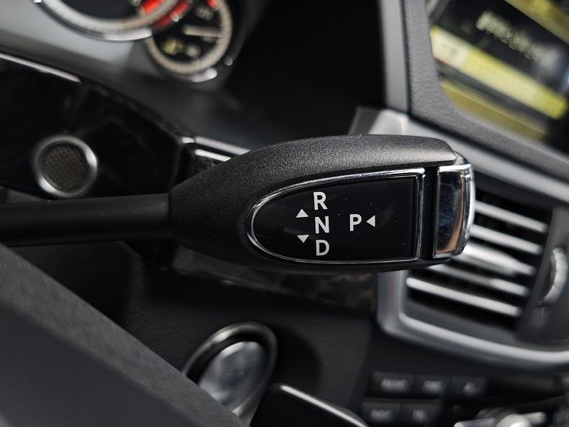 2012 Mercedes-Benz E-Class E350 4MATIC Avantgarde photo 9