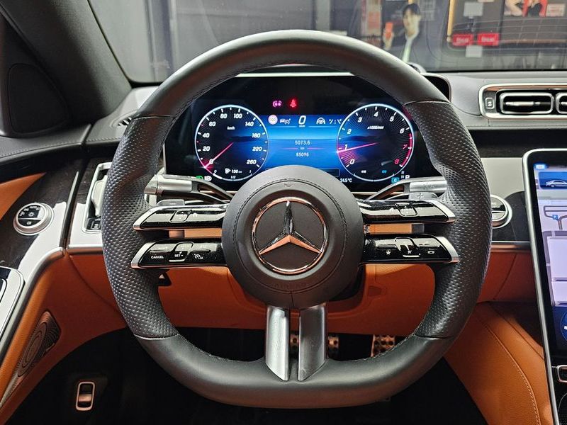 2022 Mercedes-Benz S-Class S500L 4MATIC photo 14