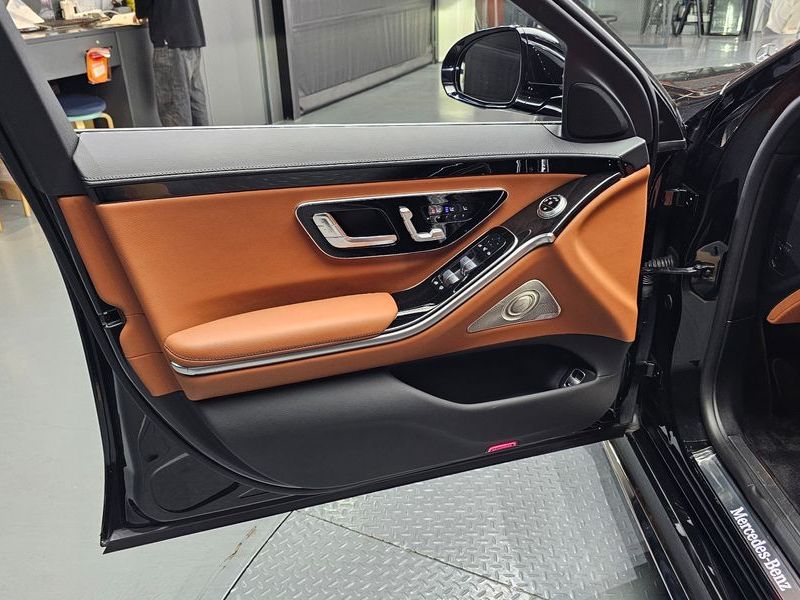 2022 Mercedes-Benz S-Class S500L 4MATIC photo 24