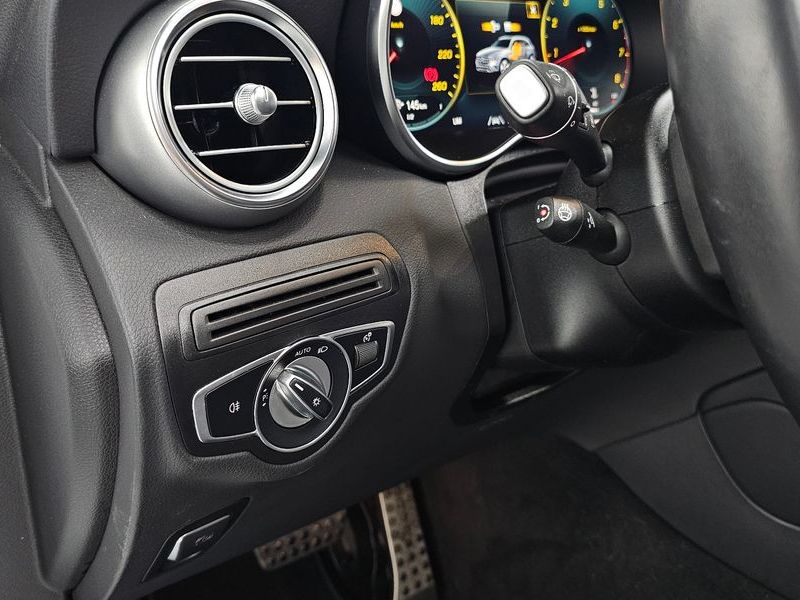 2022 Mercedes-Benz C-Class GLC300 4MATIC photo 28