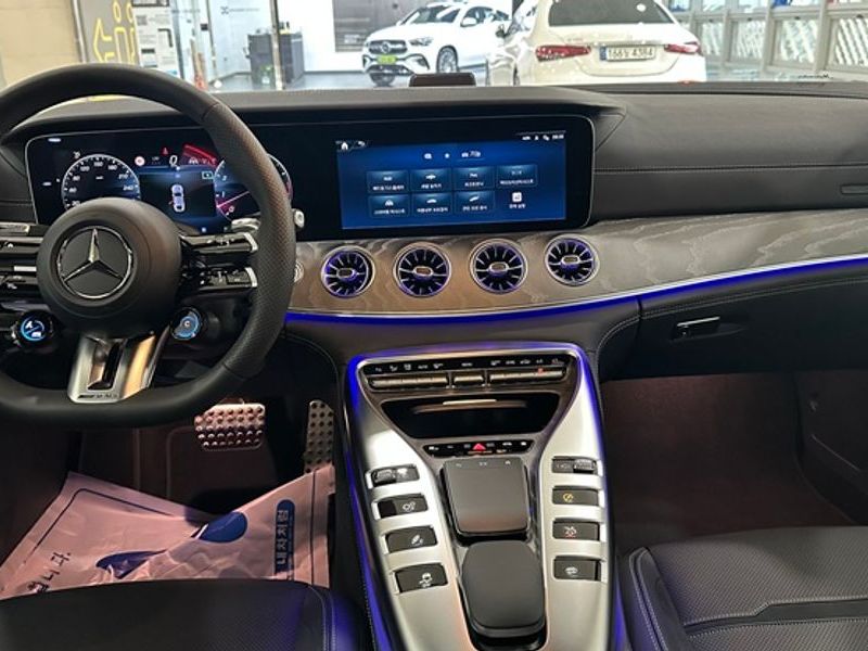2025 Mercedes-Benz AMG GT 4Door 43 4MATIC+ photo 17