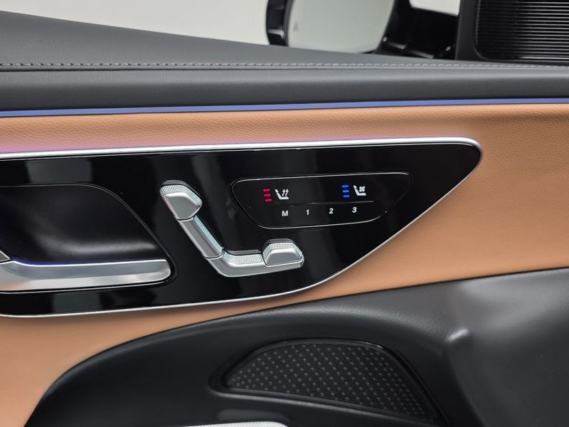 2026 Mercedes-Benz E-Class E200 Avantgarde photo 17