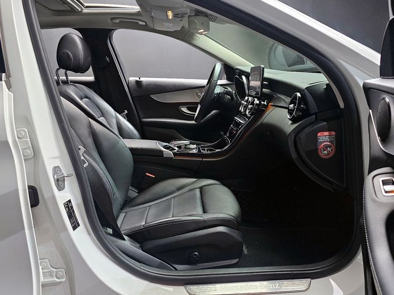 2018 Mercedes-Benz C-Class C220 d Avantgarde photo 26