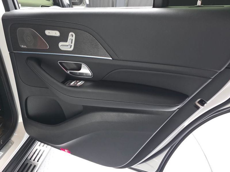 2026 Mercedes-Benz S-Class GLS450 4MATIC photo 25