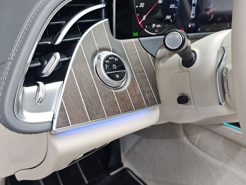2026 Mercedes-Benz E-Class E300 4MATIC Exclusive photo 29