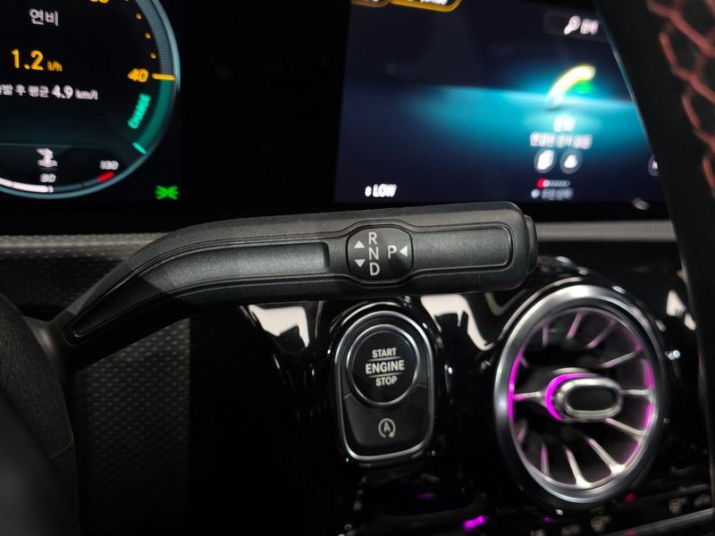2021 Mercedes-Benz A-Class A220 Sedan photo 9
