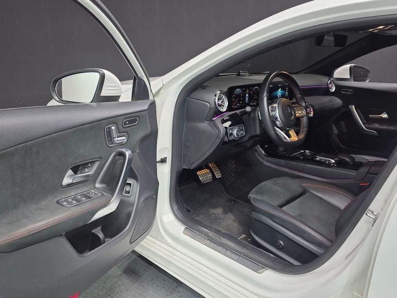 2021 Mercedes-Benz A-Class A220 Sedan photo 10