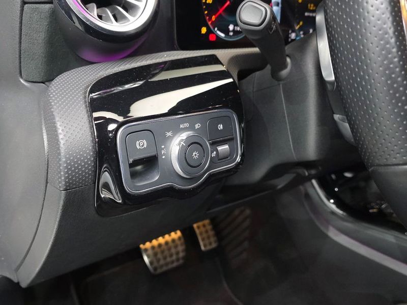 2021 Mercedes-Benz A-Class A220 Sedan photo 18