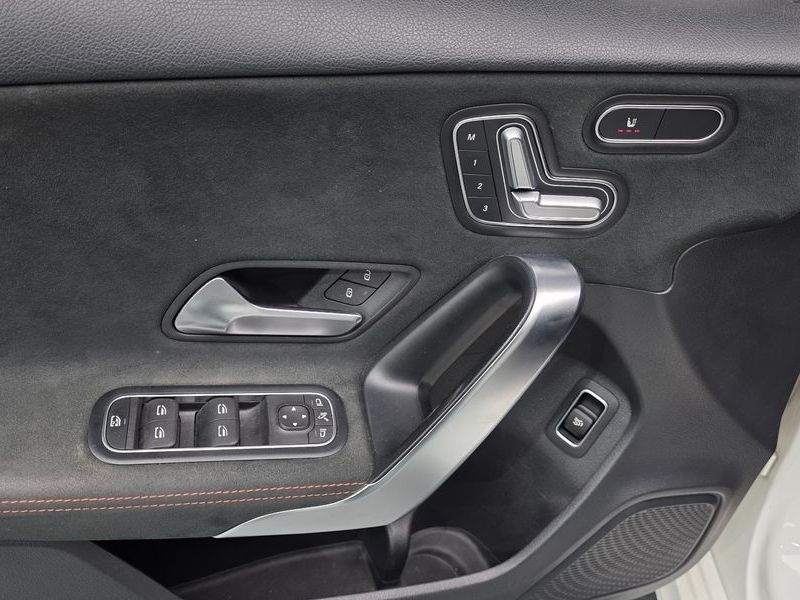 2021 Mercedes-Benz A-Class A220 Sedan photo 20