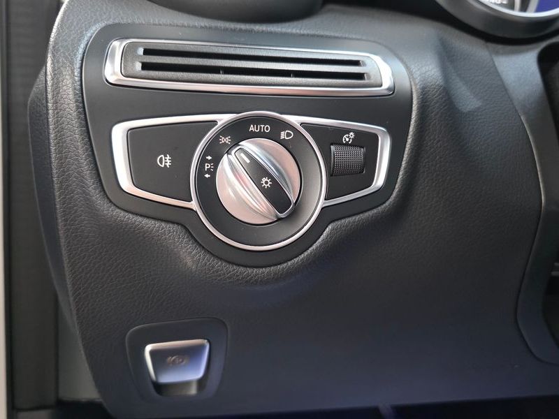 2019 Mercedes-Benz C-Class C220 d 4MATIC Exclusive photo 27