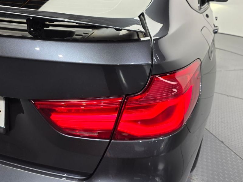 2018 BMW 3 Series GT 320d photo 23