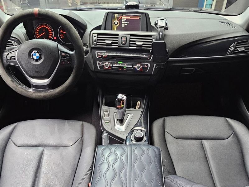 2014 BMW 1 Series 118d Urban Pack1 5Dr photo 7