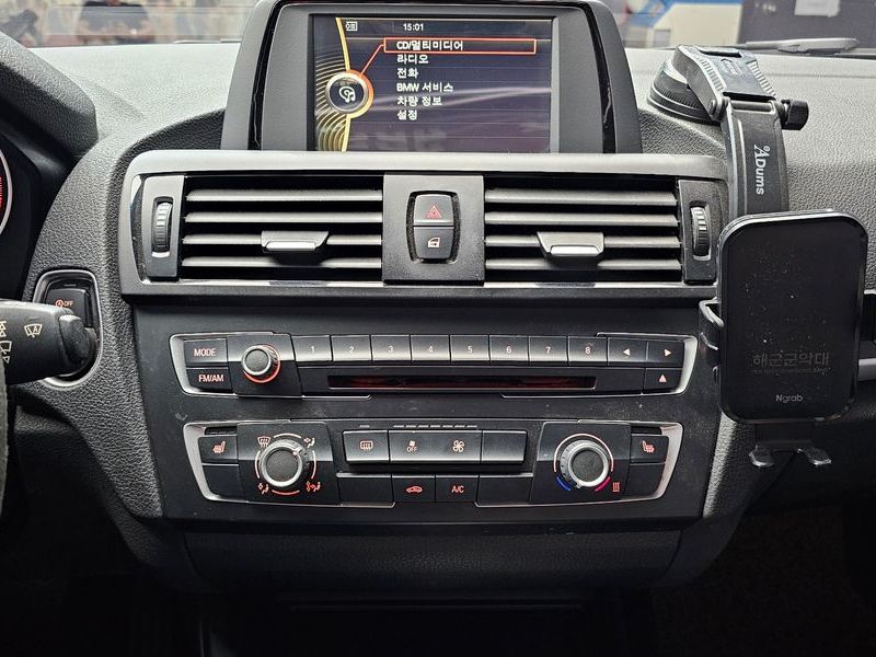 2014 BMW 1 Series 118d Urban Pack1 5Dr photo 14
