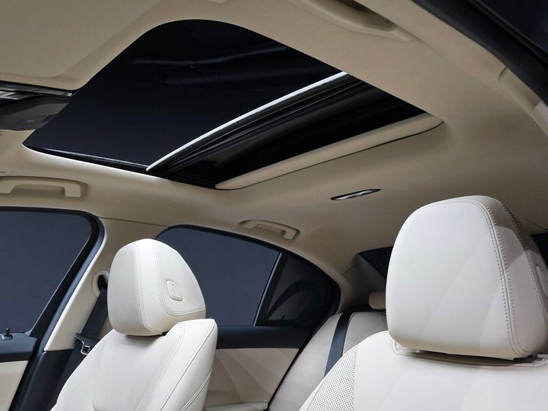 2023 BMW 3 Series 320i photo 18