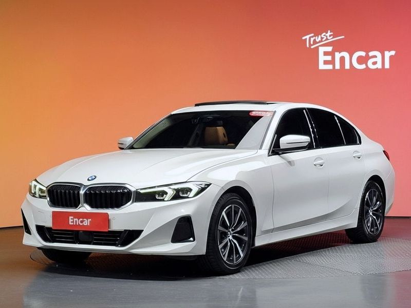 2023 BMW 3 Series 320i photo 1