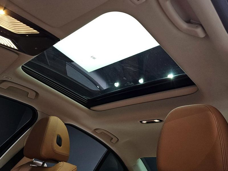 2023 BMW 3 Series 320i photo 20