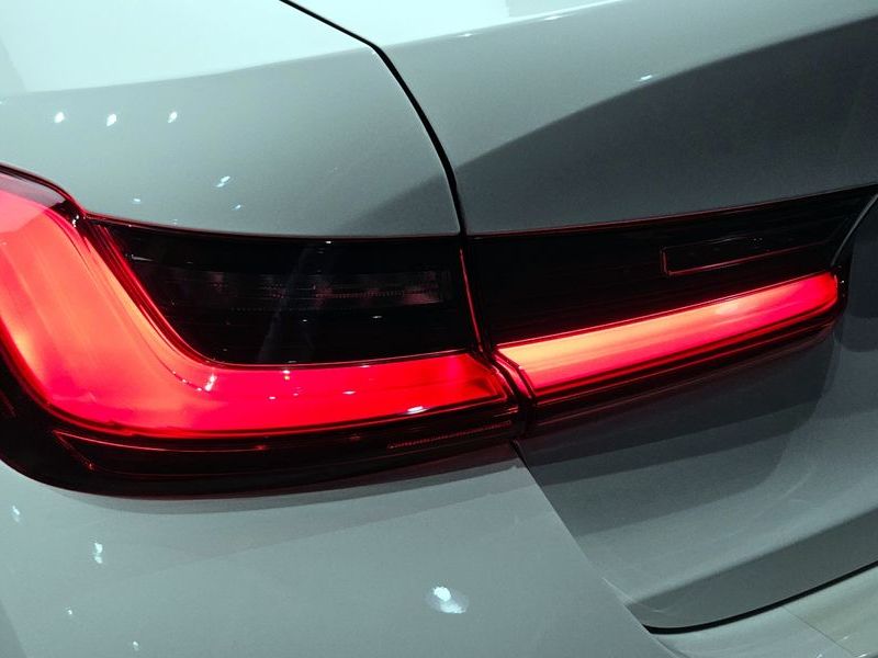 2023 BMW 3 Series 320i photo 24
