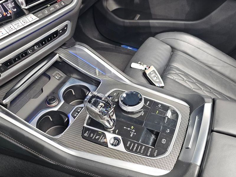2023 BMW X6 xDrive40i M Sport photo 9