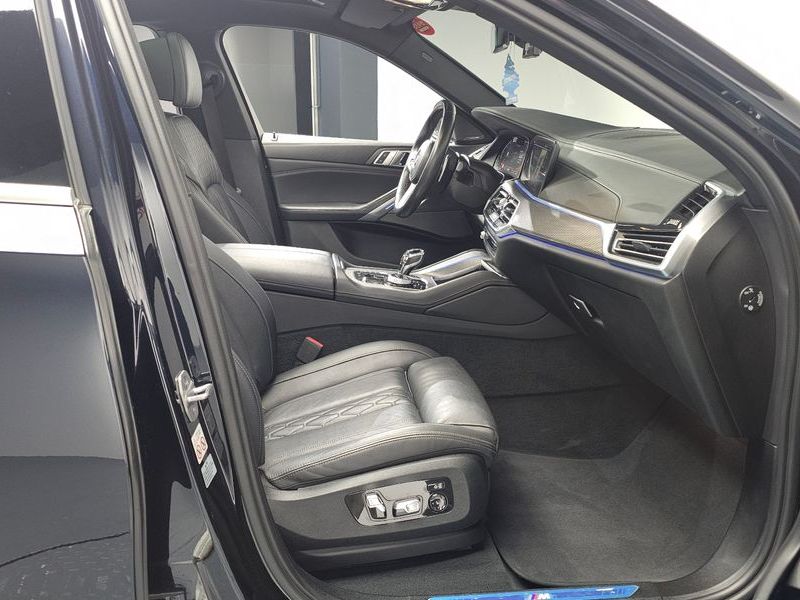 2023 BMW X6 xDrive40i M Sport photo 11