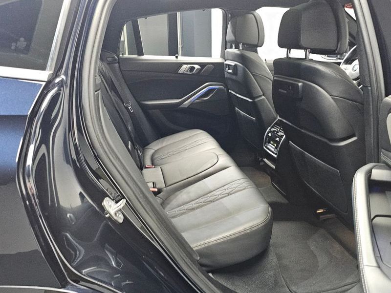 2023 BMW X6 xDrive40i M Sport photo 12