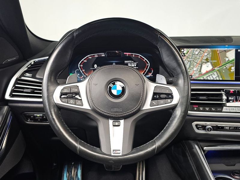 2023 BMW X6 xDrive40i M Sport photo 13
