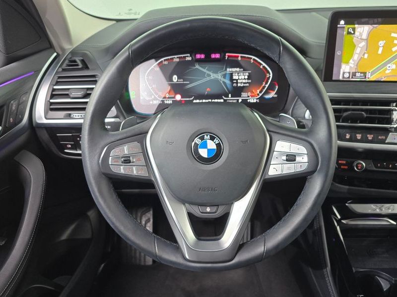 2023 BMW X4 xDrive20i xLine photo 13