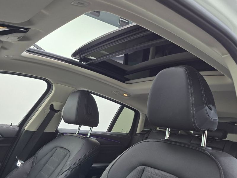 2023 BMW X4 xDrive20i xLine photo 19