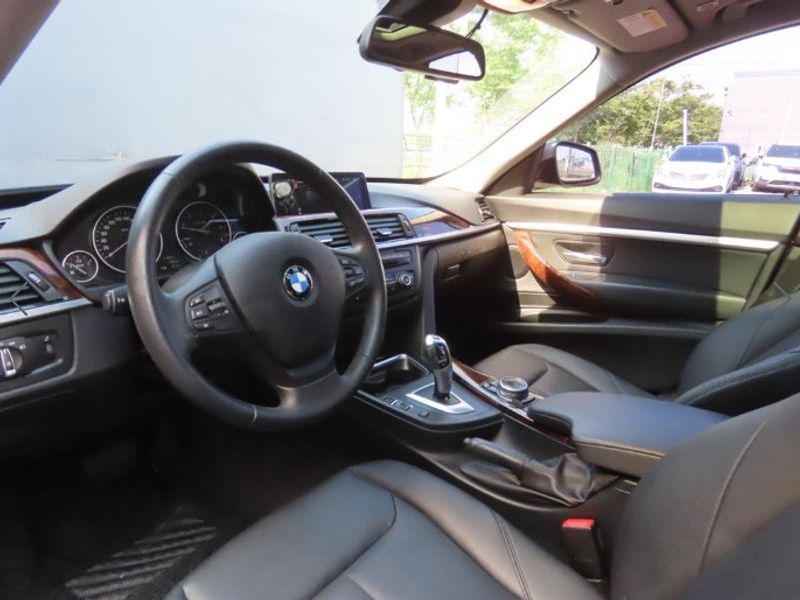 2014 BMW 3 Series GT 320d photo 15
