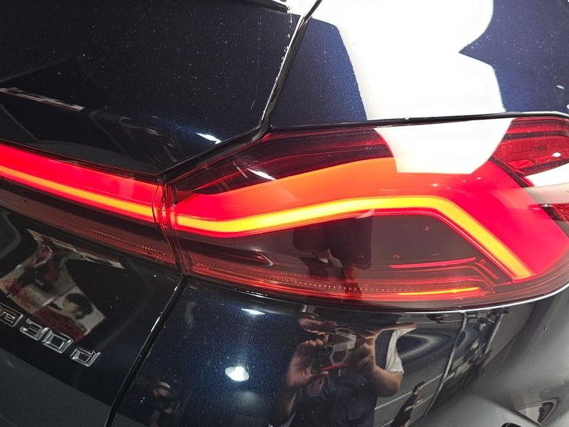 2021 BMW X6 xDrive30d M Sport photo 23