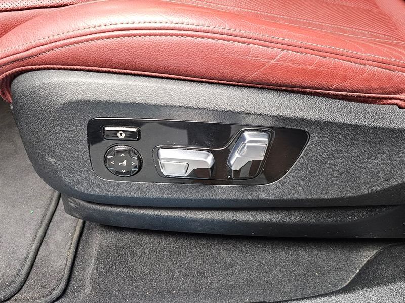 2021 BMW X6 xDrive30d M Sport photo 30