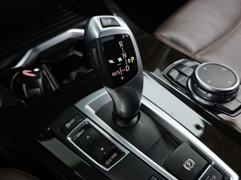 2015 BMW X3 xDrive 20d photo 9