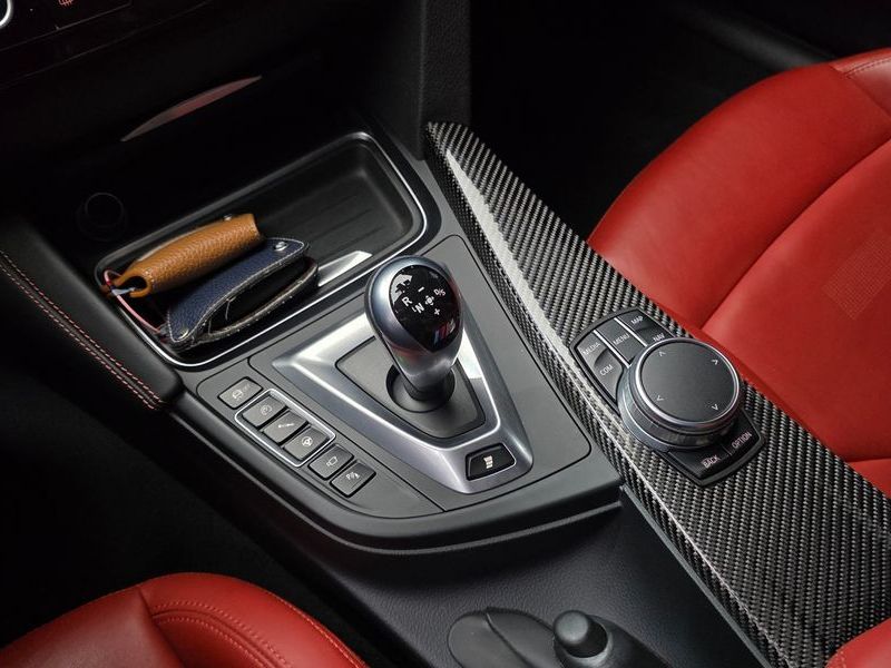 2018 BMW M3 Sedan Competition photo 9