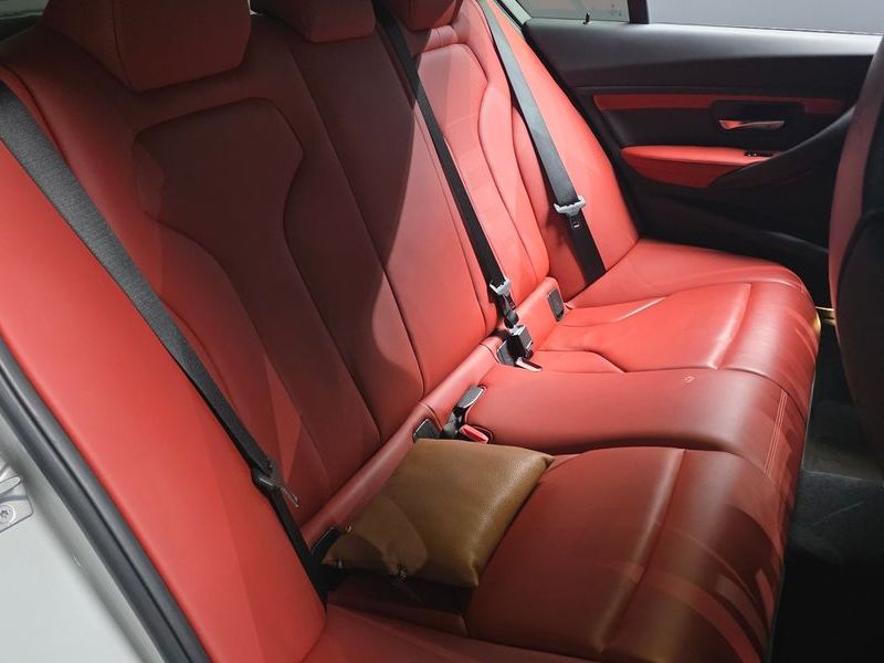 2018 BMW M3 Sedan Competition photo 11