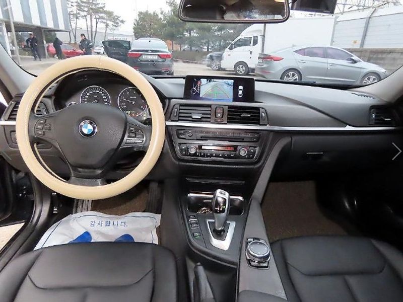 2014 BMW 3 Series 320d xDrive photo 7