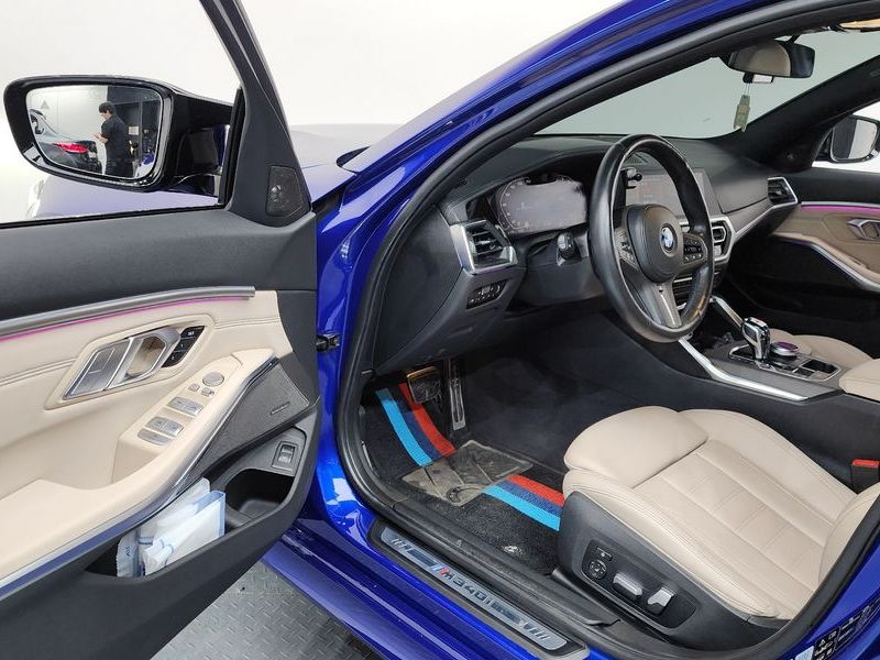 2021 BMW 3 Series M340i xDrive Touring photo 10
