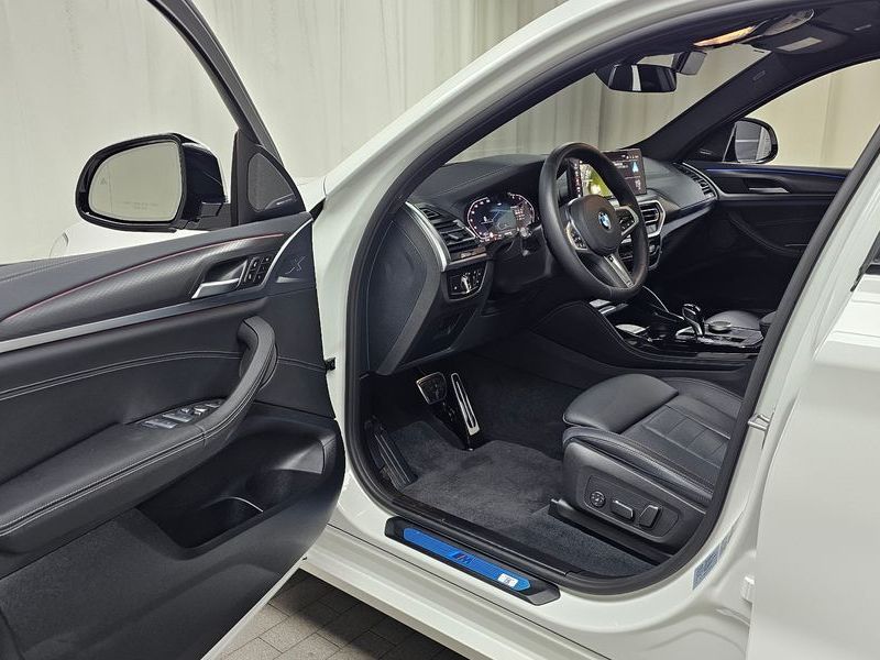 2025 BMW X4 xDrive20i M Sport Pro Special Edition photo 10