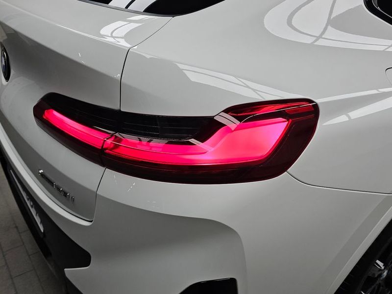 2025 BMW X4 xDrive20i M Sport Pro Special Edition photo 23