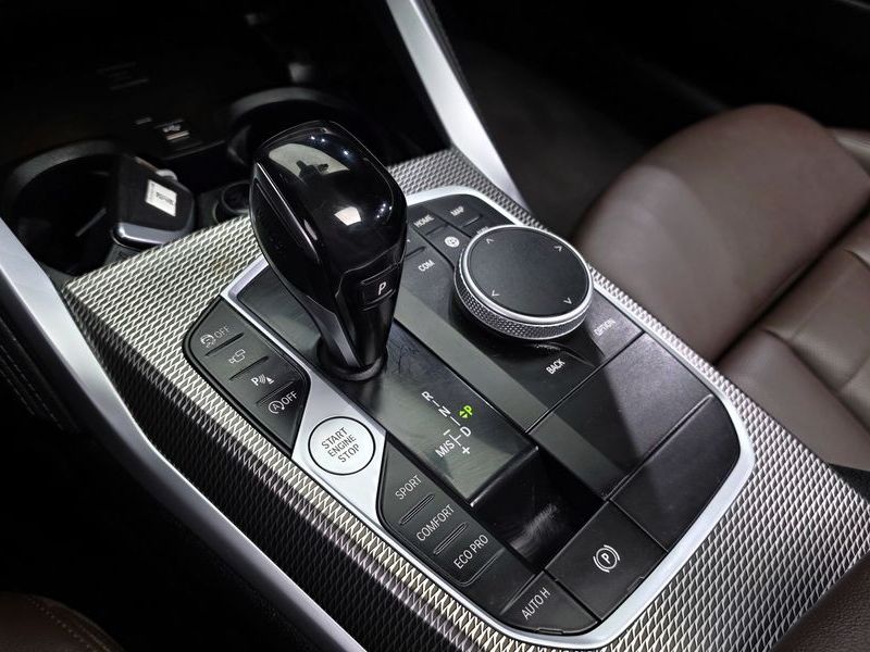 2021 BMW 4 Series 420i M Sport Coupe photo 9