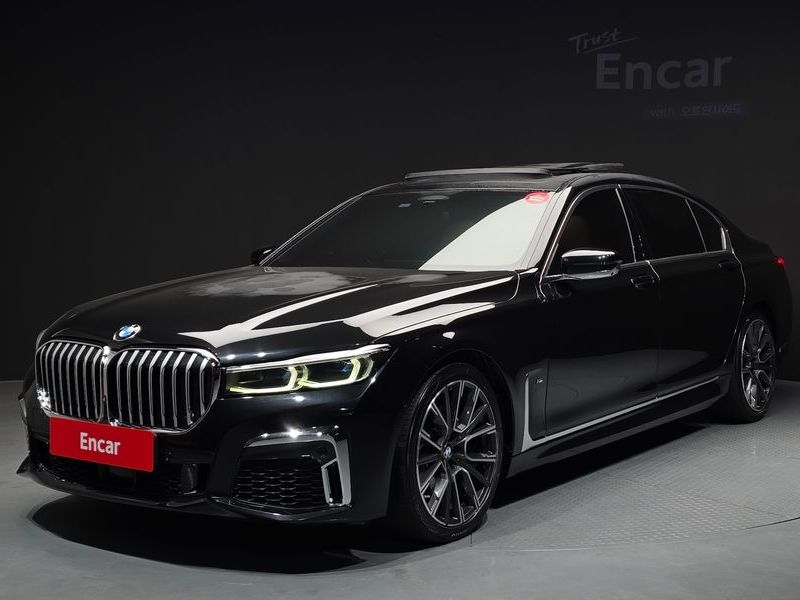 2021 BMW 7 Series 740Li xDrive M Sport Package photo 1